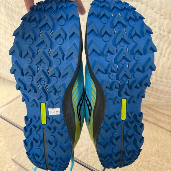 Saucony Peregrine 11 Trail Running Shoes – Women’s 9.5 –Royal, Limelight - Picture 6 of 17